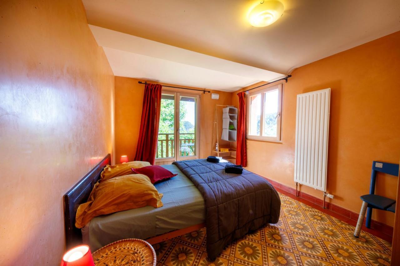 Eco-Hotel Et Yourtes Du Mercantour Guillaumes Buitenkant foto